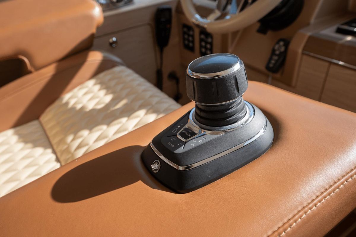 2019 Monte Carlo Yachts 60 