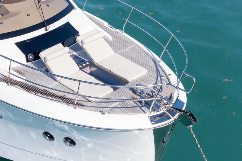 Sweet Avenue Yacht Photos Pics 