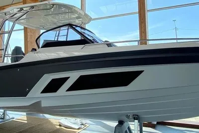 2023 Quarken 27 T-Top V2