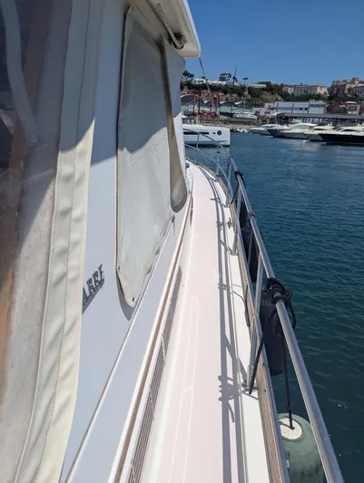 Mayero Yacht Photos Pics Sabre 42 Express sideways