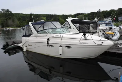 Rinker 270 Fiesta Vee