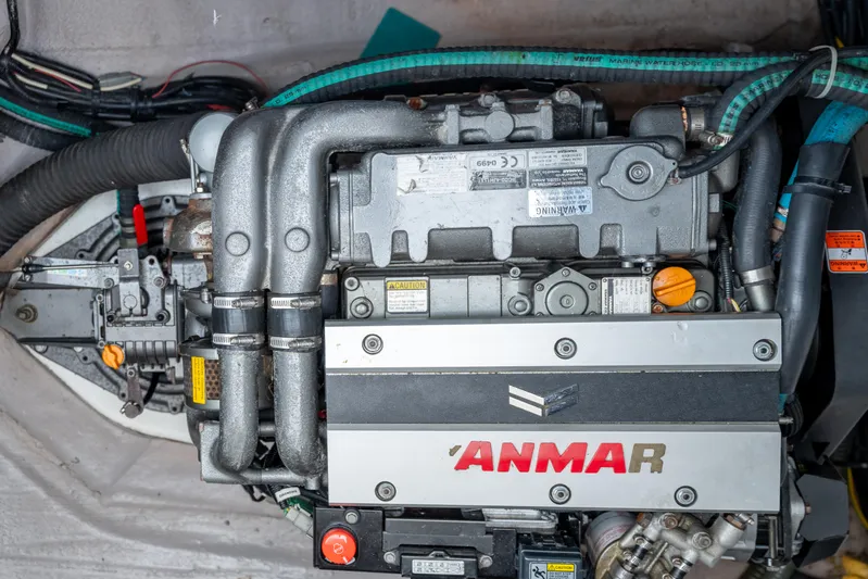 Cinders Yacht Photos Pics 