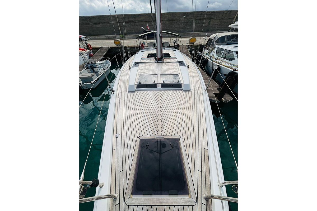 2017 Hanse 45 