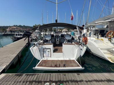 Yacht