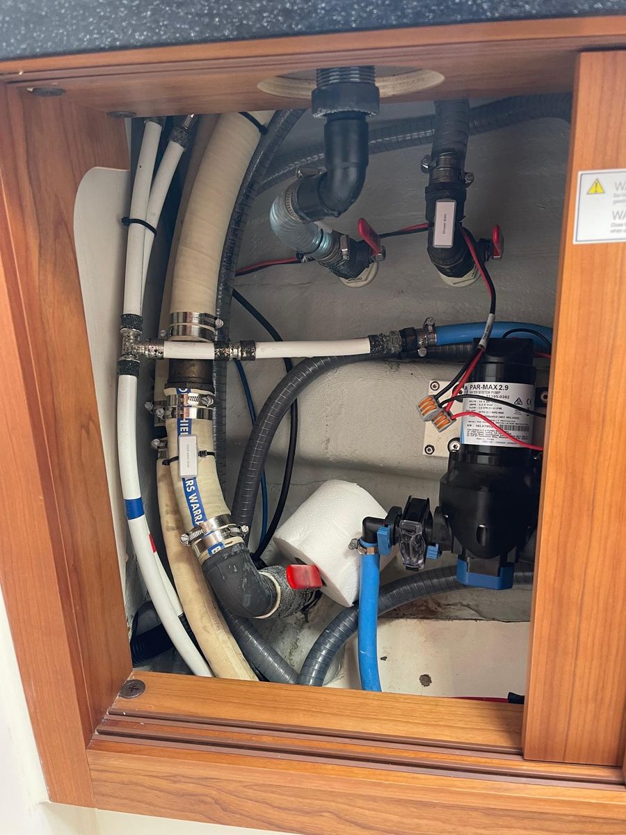 2017 Hanse 45 
