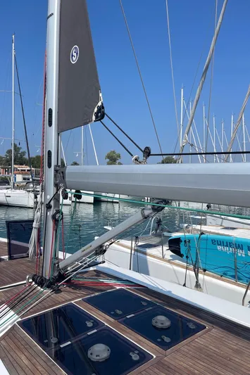  Yacht Photos Pics Sailboat deck of 2017 Hanse 455 with visible mast and rigging in a marina.