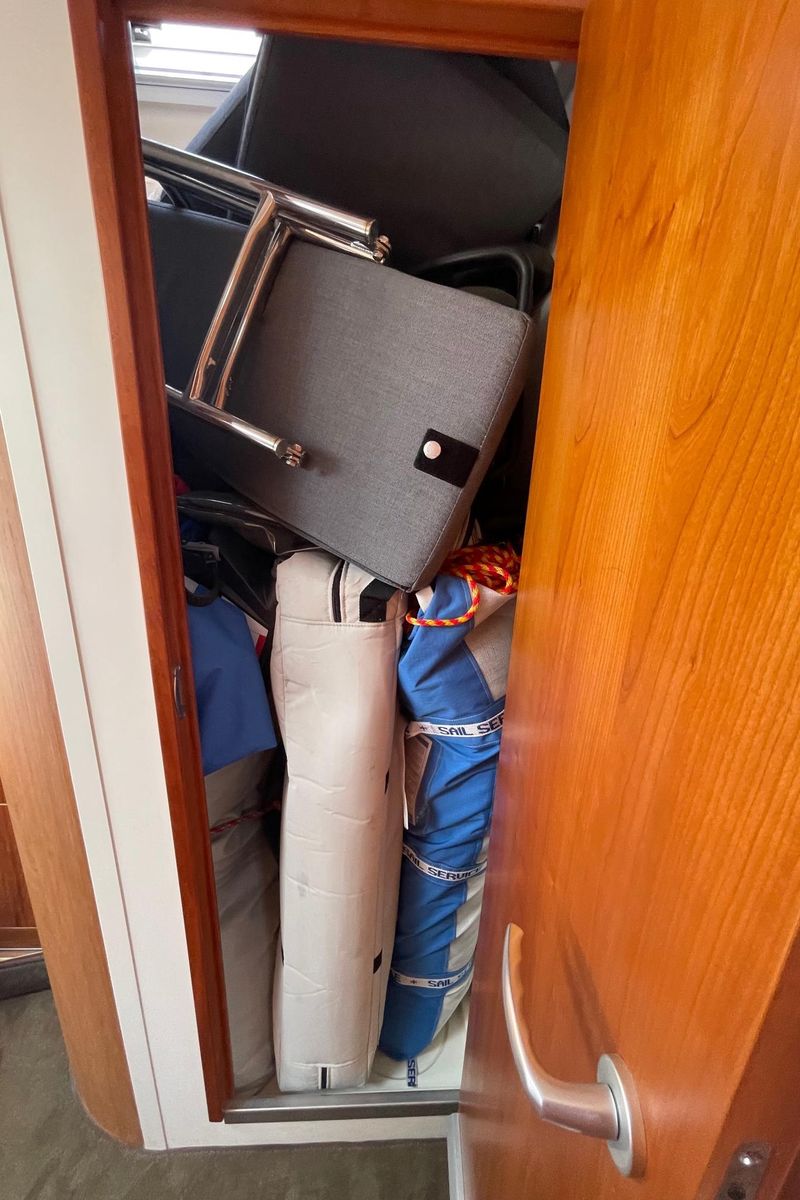 2017 Hanse 45 