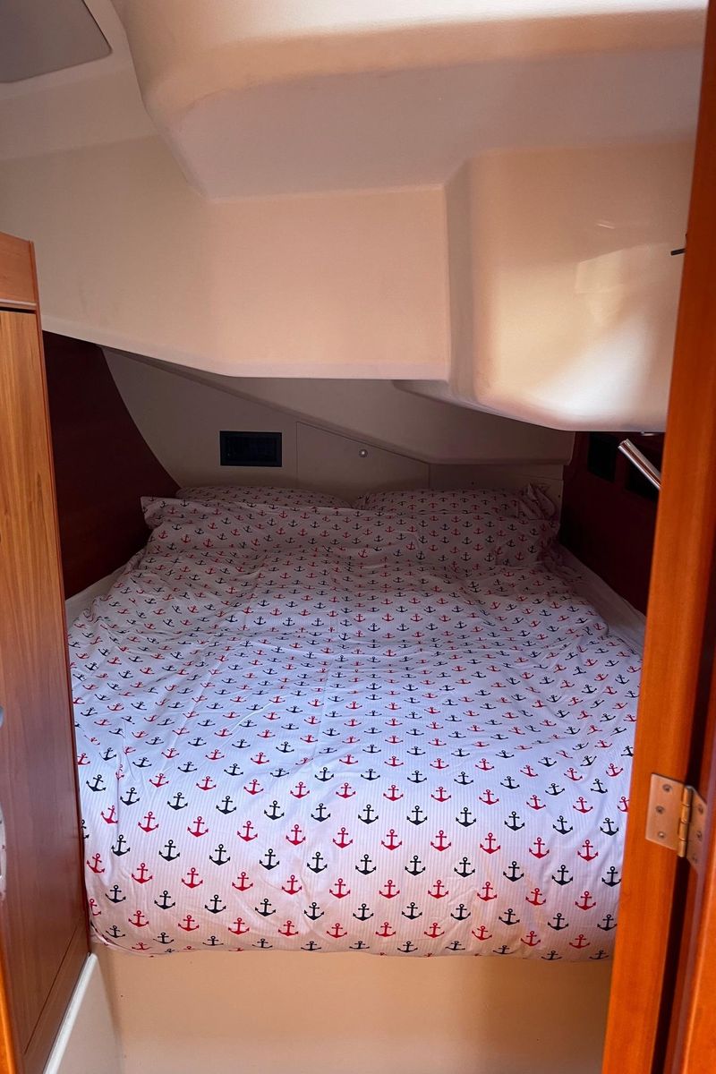 2017 Hanse 45 
