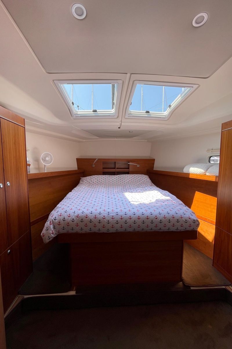 2017 Hanse 45 