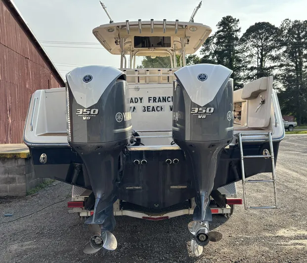 H Lady Frances Yacht Photos Pics 2011 Grady-White Canyon 336 boat with twin Yamaha 350 V8 engines.