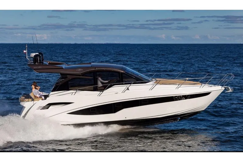  Yacht Photos Pics Manufacturer Provided Image
