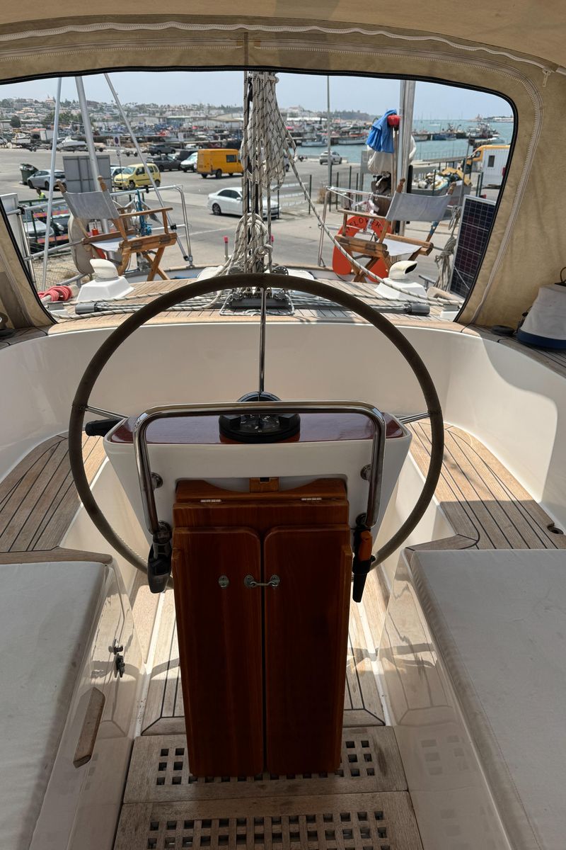 2004 Hallberg-Rassy 48 