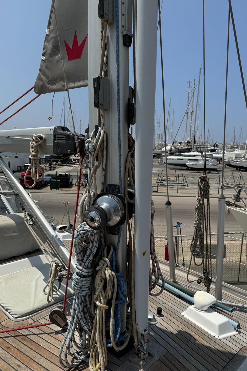 2004 Hallberg-Rassy 48 