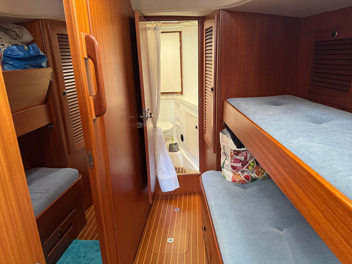2004 Hallberg-Rassy 48 