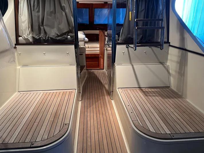 Texas Yacht Photos Pics San Juan 40 FB cockpit view