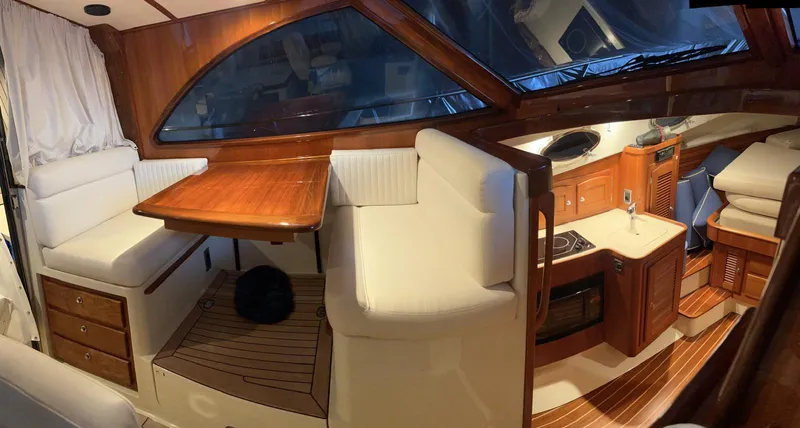 Texas Yacht Photos Pics San Juan 40 FB interiors
