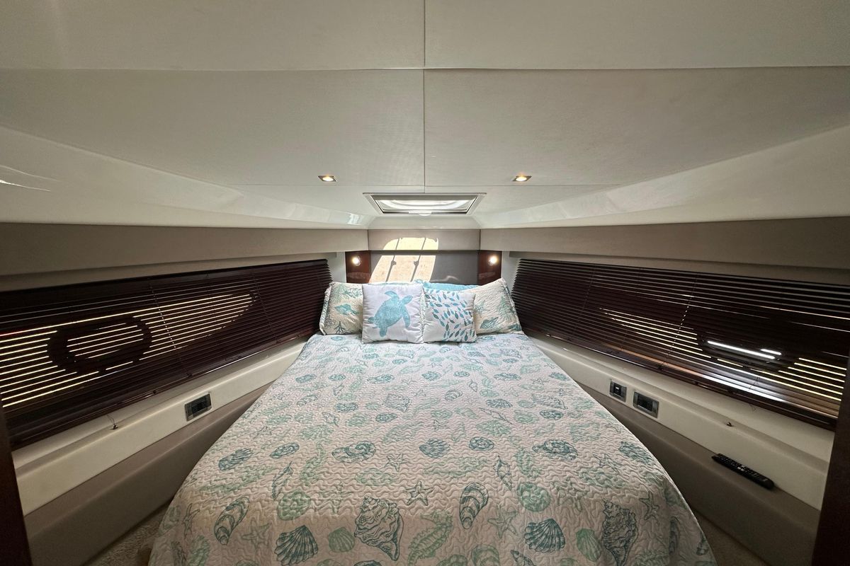 2017 Sea Ray 46 
