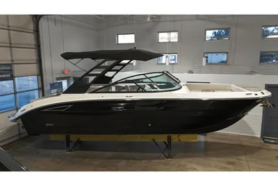 Sea Ray SDX 270