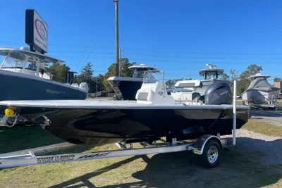 Tidewater 1910 Bay Max