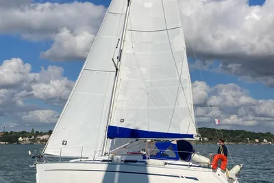 2003 Bavaria 32