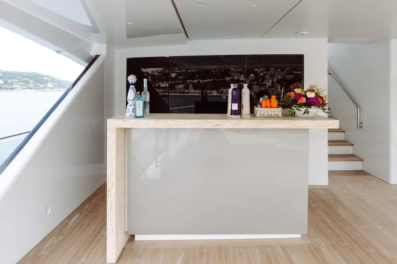 Loon Yacht Photos Pics 