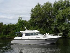 2007 Nimbus 320