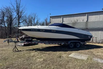 Rinker 282 Captiva Cuddy