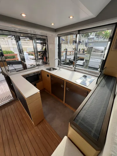 White Rabbit Yacht Photos Pics 