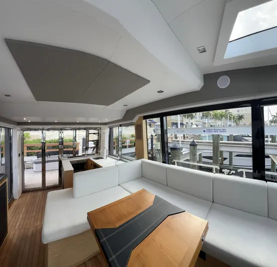 White Rabbit Yacht Photos Pics 