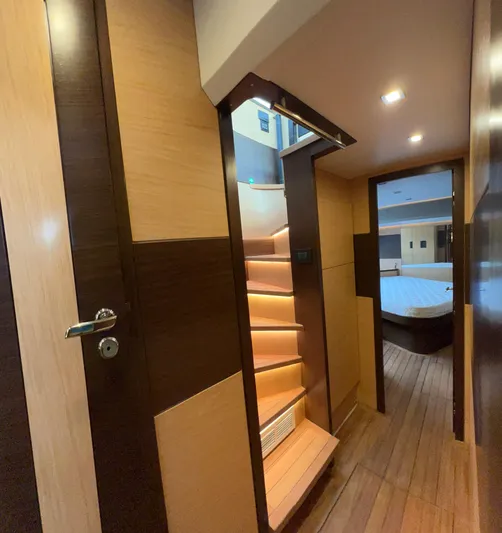 White Rabbit Yacht Photos Pics 