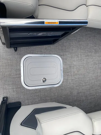  Yacht Photos Pics 2025 BARLETTA L25U - Image 4