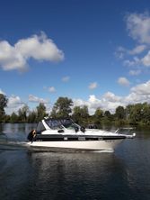 1994 Maxum 3200 SCR