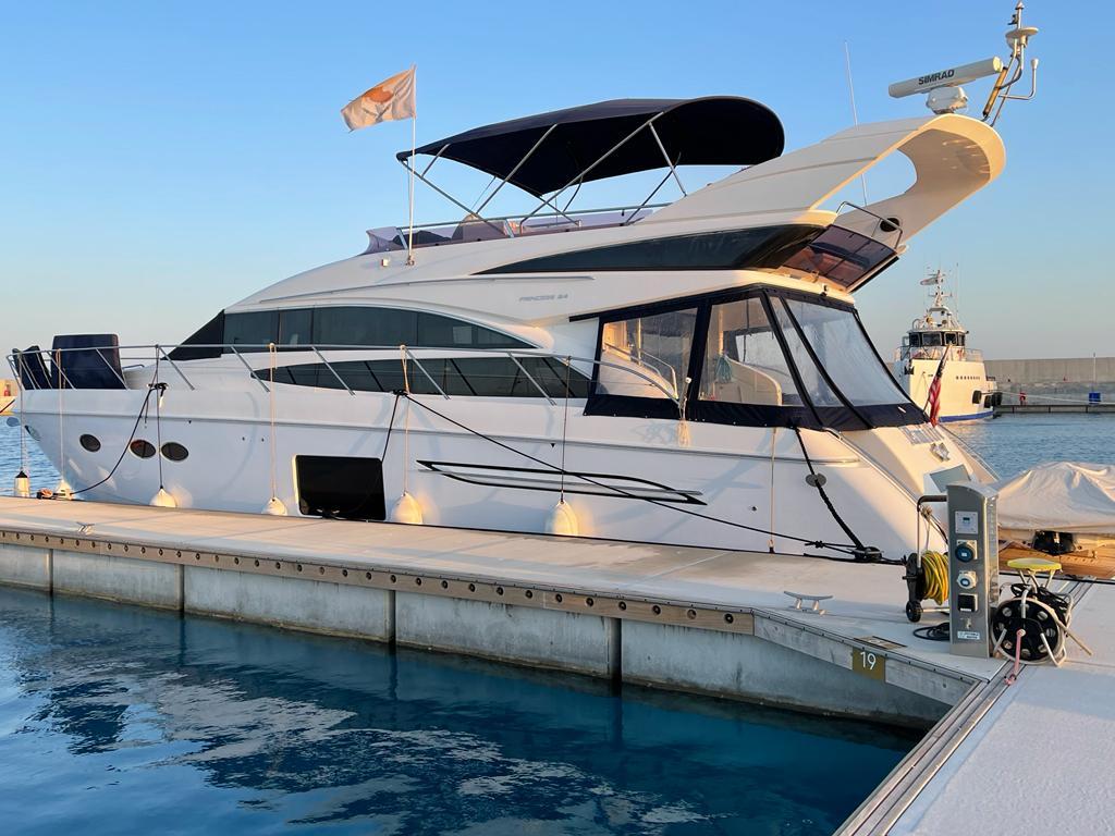 princess 64 yacht price