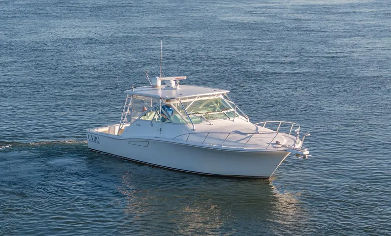 Intangible Yacht Photos Pics 