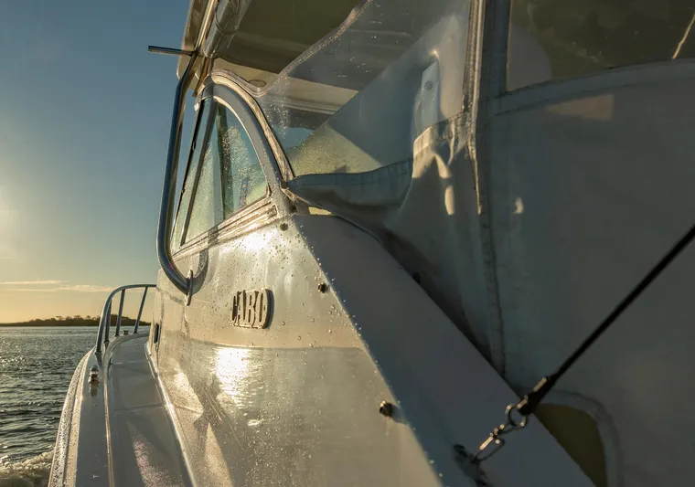 Intangible Yacht Photos Pics 