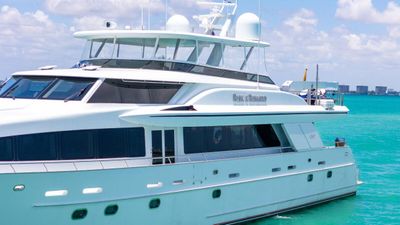 Yacht
