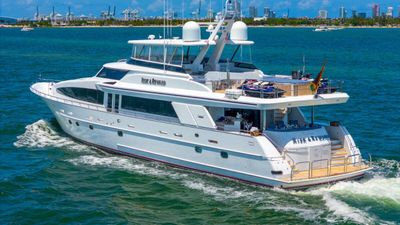 Yacht