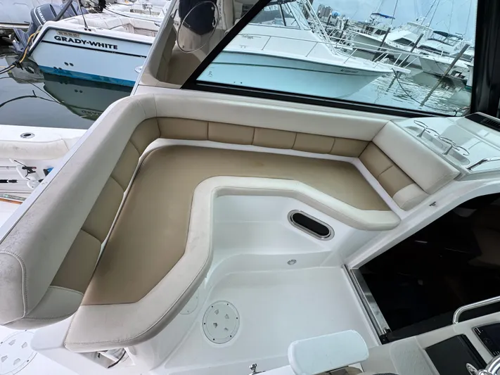 Miss Lisa Yacht Photos Pics 