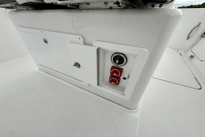 Pot N' Kettle Yacht Photos Pics 