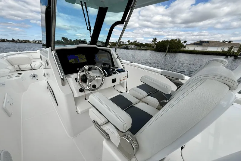 Pot N' Kettle Yacht Photos Pics 