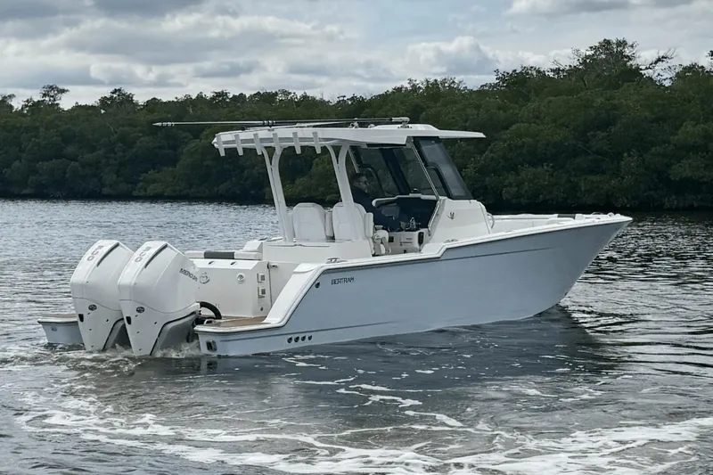 Pot N' Kettle Yacht Photos Pics 