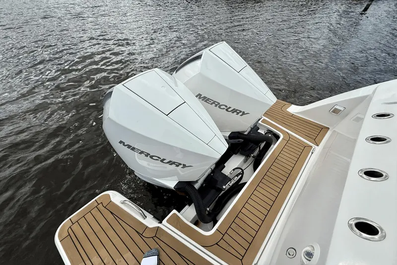 Pot N' Kettle Yacht Photos Pics 