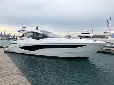 Yacht
