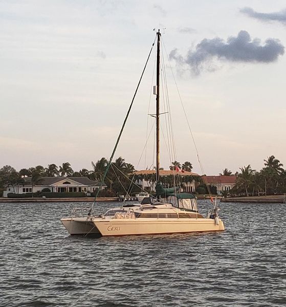 1983 Prout Snowgoose 37