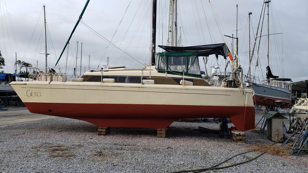 1983 Prout Snowgoose 37