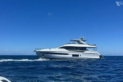 Azimut Fly 78