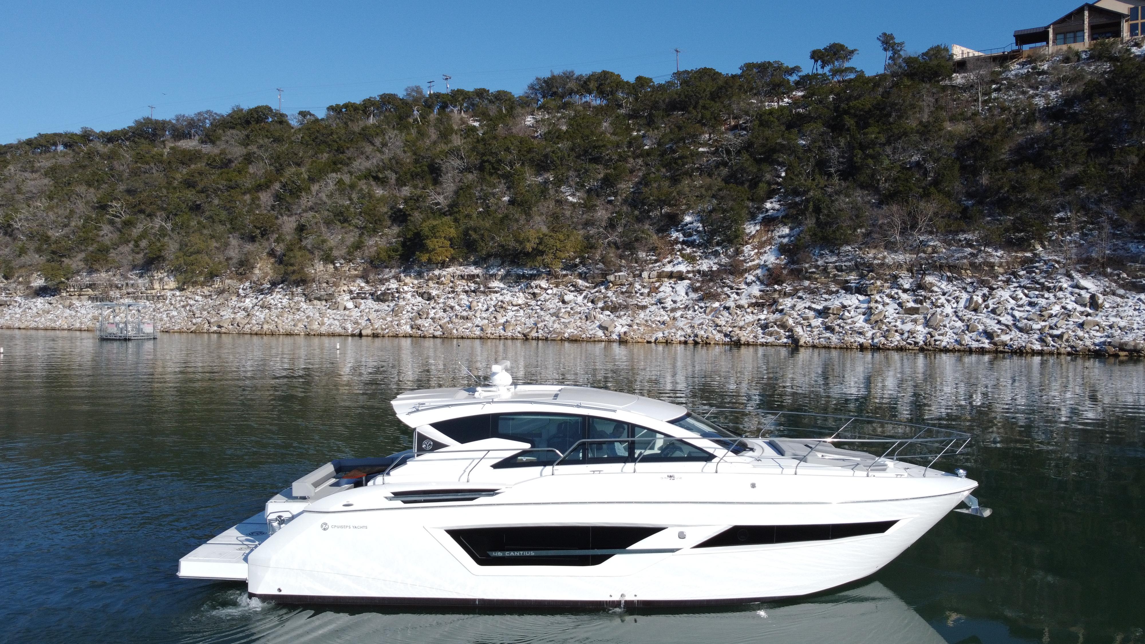 cruisers yachts 46 cantius for sale