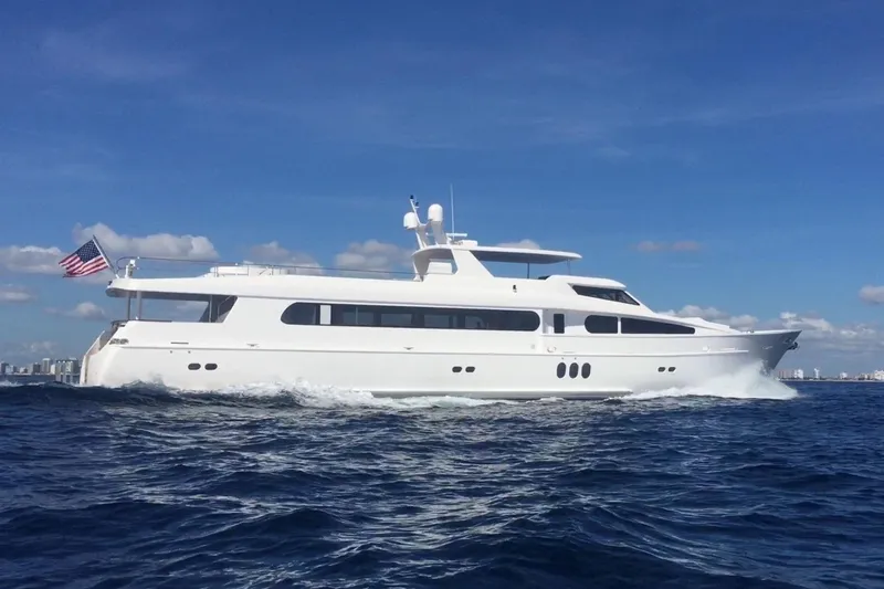 Cecelia Mae Yacht Photos Pics 
