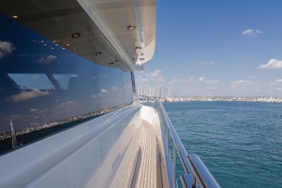 Yacht