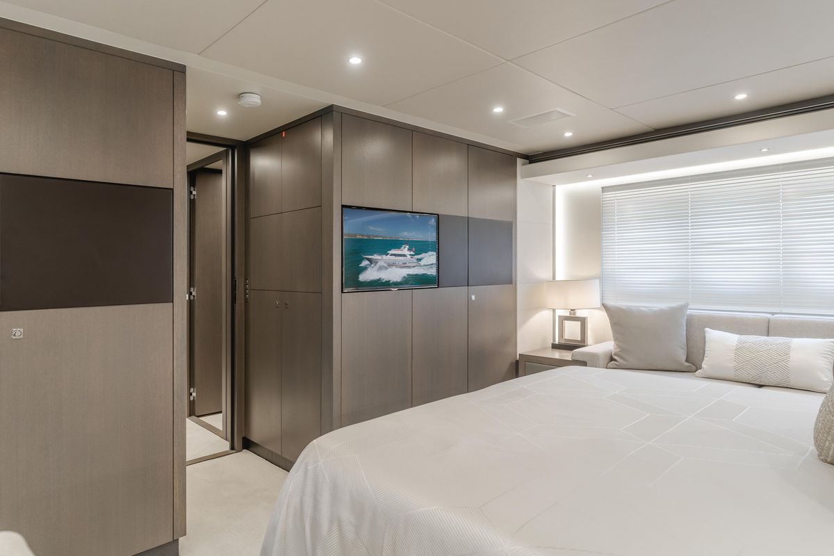 2016 Van der Valk 78 